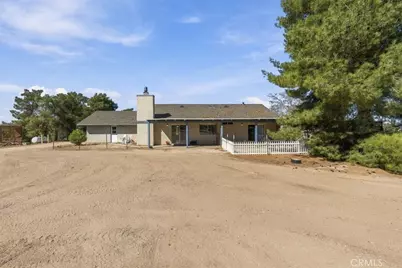 6433 Sunnyslope Road, Phelan, CA 92371 - Photo 10