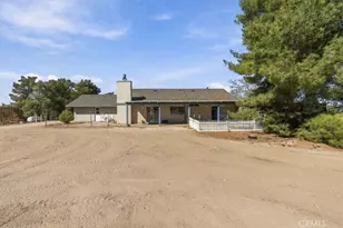 6433 Sunnyslope Rd, Phelan, CA 92371 - Photo 10