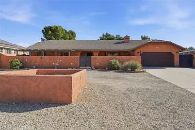4698 Quartz Hill Road, Lancaster, CA 93536 - Photo 2
