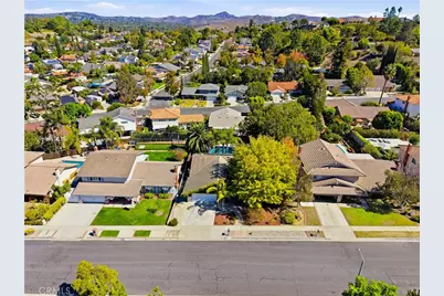 1690 Stoddard Avenue, Thousand Oaks, CA 91360 - Photo 40