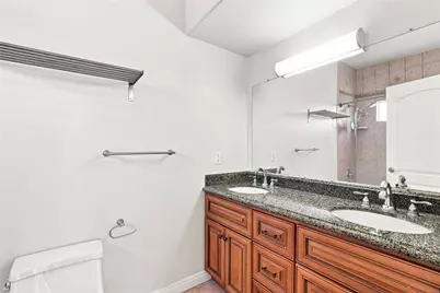 13629 Wyandotte #118, Van Nuys, CA 91405 - Photo 14