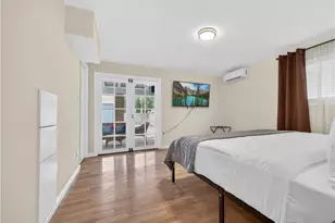 405 N Brighton, Burbank, CA 91506 - Photo 6