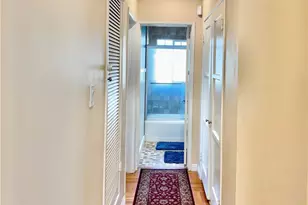 8101 Jellico Ave, Northridge, CA 91325 - Photo 28