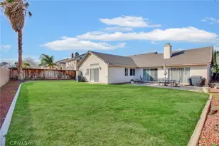 39458 Chantilly Ln, Palmdale, CA 93551 - Photo 2