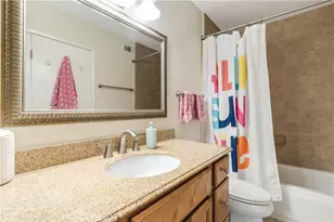 29123 Thousand Oaks Blvd, Agoura Hills, CA 91301 - Photo 14