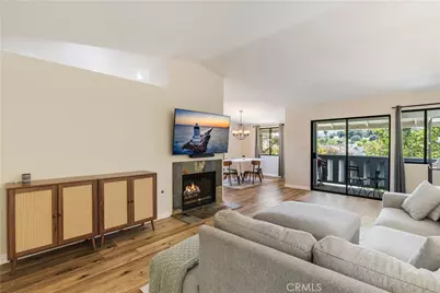 29123 Thousand Oaks Blvd #C, Agoura Hills, CA 91301 - Photo 2