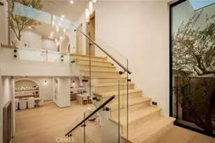 15447 Huston, Sherman Oaks, CA 91403 - Photo 32