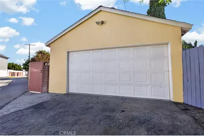 10639 Saloma, Los Angeles, CA 91345 - Photo 42