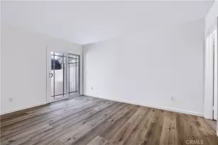 22421 Jeffrey Mark Ct, Chatsworth, CA 91311 - Photo 10