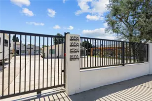16360 Parthenia, North Hills, CA 91343 - Photo 4