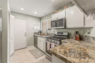 25873 McBean #54, Valencia, CA 91355 - Photo 10