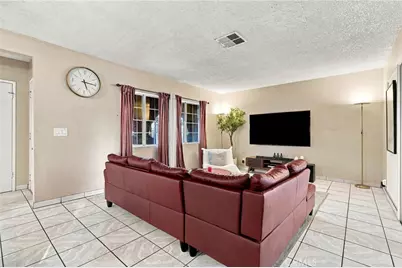 10481 Remick Ave, Pacoima, CA 91331 - Photo 14