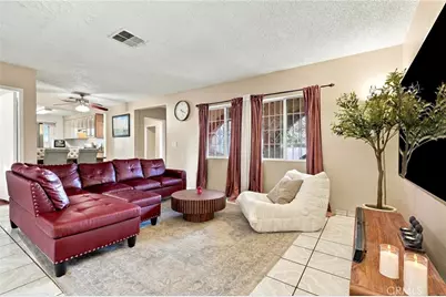 10481 Remick Ave, Pacoima, CA 91331 - Photo 12