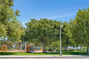 25730 Hawthorne Pl, Stevenson Ranch, CA 91381 - Photo 40