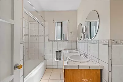 10561 Marklein, Los Angeles, CA 91345 - Photo 24