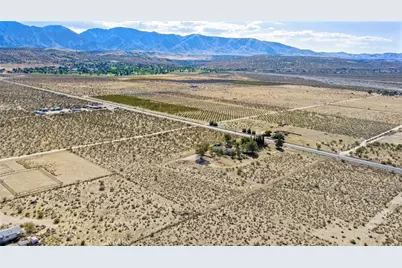 33036 E 165th Street, Llano, CA 93544 - Photo 42
