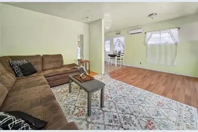 1311 Knox Street, San Fernando, CA 91340 - Photo 10