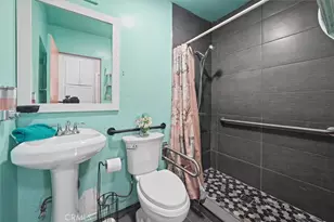 1311 Knox St, San Fernando, CA 91340 - Photo 32