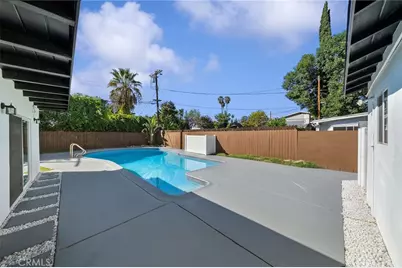 7513 Topeka, Reseda, CA 91335 - Photo 30