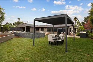 5746 McDonie, Woodland Hills, CA 91367 - Photo 34
