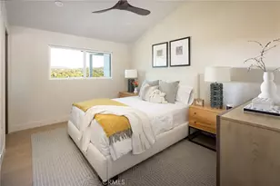 5746 McDonie, Woodland Hills, CA 91367 - Photo 18