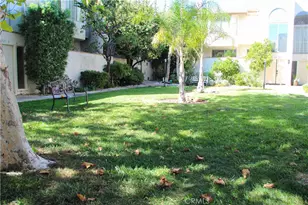 5317 Coldwater Canyon Ave, Sherman Oaks, CA 91401 - Photo 14