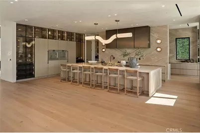 16093 Royal Oak Road, Encino, CA 91436 - Photo 26
