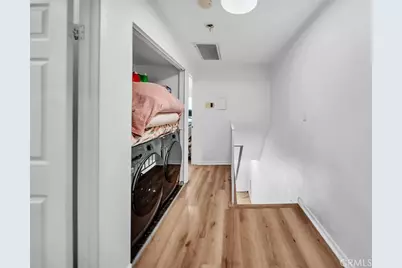 13412 Burbank, Sherman Oaks, CA 91401 - Photo 22