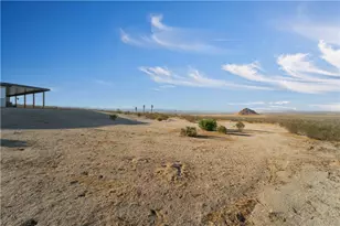 10715 Wilson, California City, CA 93505 - Photo 34
