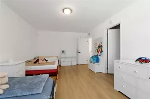 22828 Hartland St, West Hills, CA 91307 - Photo 28