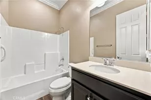 6019 Dubois Pl, Bakersfield, CA 93306 - Photo 18