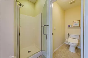 28519 Herrera St, Valencia, CA 91354 - Photo 18