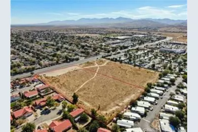 47 Vic Avenue R11, Palmdale, CA 93553 - Photo 38