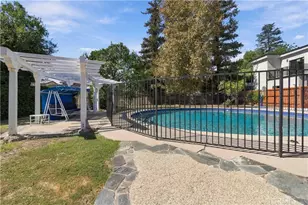 8633 Zelzah, Northridge, CA 91325 - Photo 60