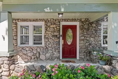 10739 Helendale, Tujunga, CA 91042 - Photo 2