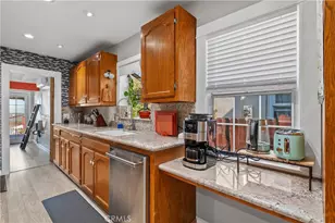 10739 Helendale, Tujunga, CA 91042 - Photo 12
