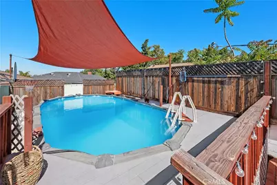 10739 Helendale, Tujunga, CA 91042 - Photo 30