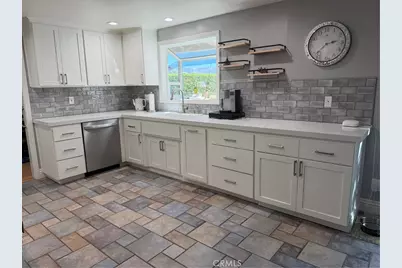 3876 Crownhaven Court, Newbury Park, CA 91320 - Photo 10