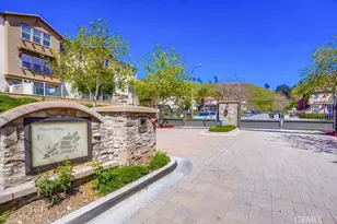 22057 Barrington Way, Saugus, CA 91350 - Photo 36