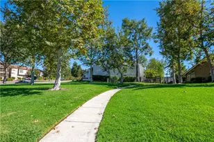 23401 Park Sorrento, Calabasas, CA 91302 - Photo 26