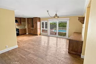 23341 Alamos Ln, Newhall, CA 91321 - Photo 10