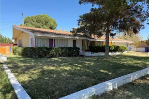 1305 Ave J3, Lancaster, CA 93535 - Photo 1