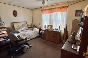 857 Roads End Point, Lebec, CA 93243 - Photo 10