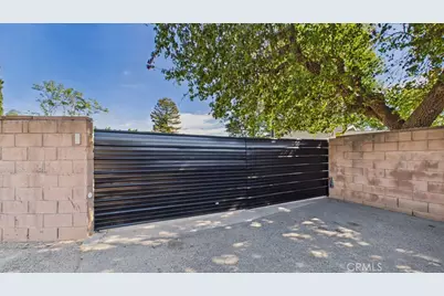 15859 Parthenia Street, North Hills, CA 91343 - Photo 52