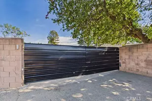 15859 Parthenia St, North Hills, CA 91343 - Photo 52