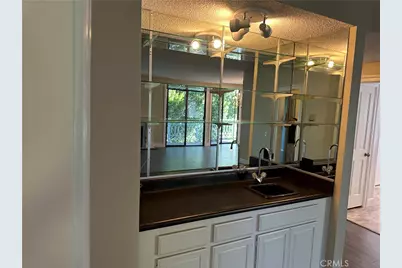 19029 Nordhoff, Northridge, CA 91324 - Photo 8