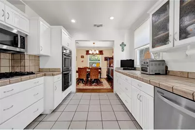 14013 Cohasset Street, Van Nuys, CA 91405 - Photo 18