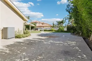 22501 Marilla St, Chatsworth, CA 91311 - Photo 60
