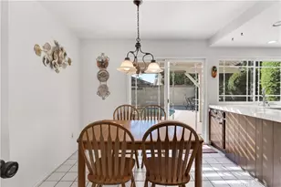 5521 Goodland Ave, Valley Village, CA 91607 - Photo 10