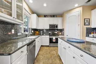 6119 Pilar Way, Bakersfield, CA 93306 - Photo 8